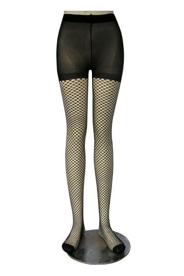 Wide fishnet tights