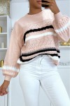 Pink sweater with puff sleeves and retro patterns