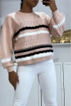 Pink sweater with puff sleeves and retro patterns