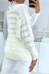 White openwork sweater with round neck and lace.