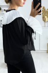 Black blouse for women with pleated collar and sleeves in white.