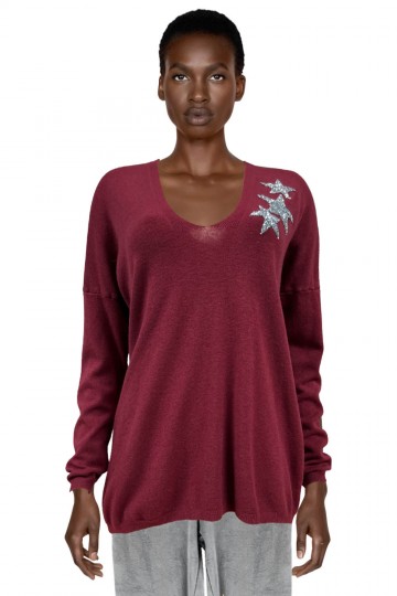 Burgundy sweater with star pattern