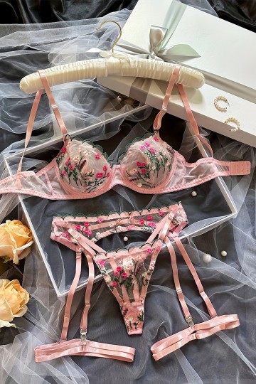 Pink floral lingerie set