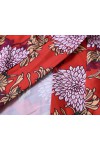 Robe kimono rouge imprimé chrysanthèmes