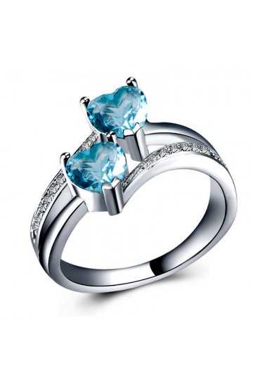 Blue double ring heart ring
