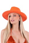 Chapeau type paille orange avec des perles