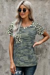 T-shirt camouflage et léopard