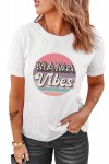 Camiseta blanca con logo MAMA VIBES